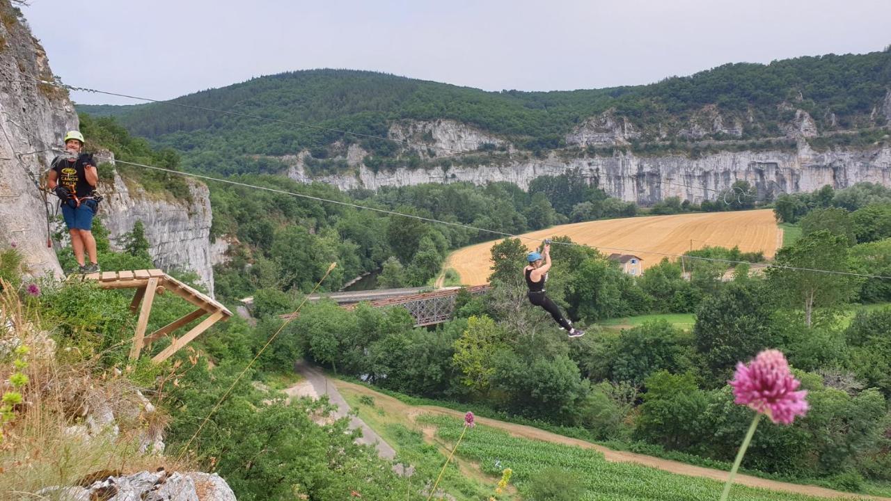 Hotel Les Gabarres Tour-de-Faure Eksteriør billede