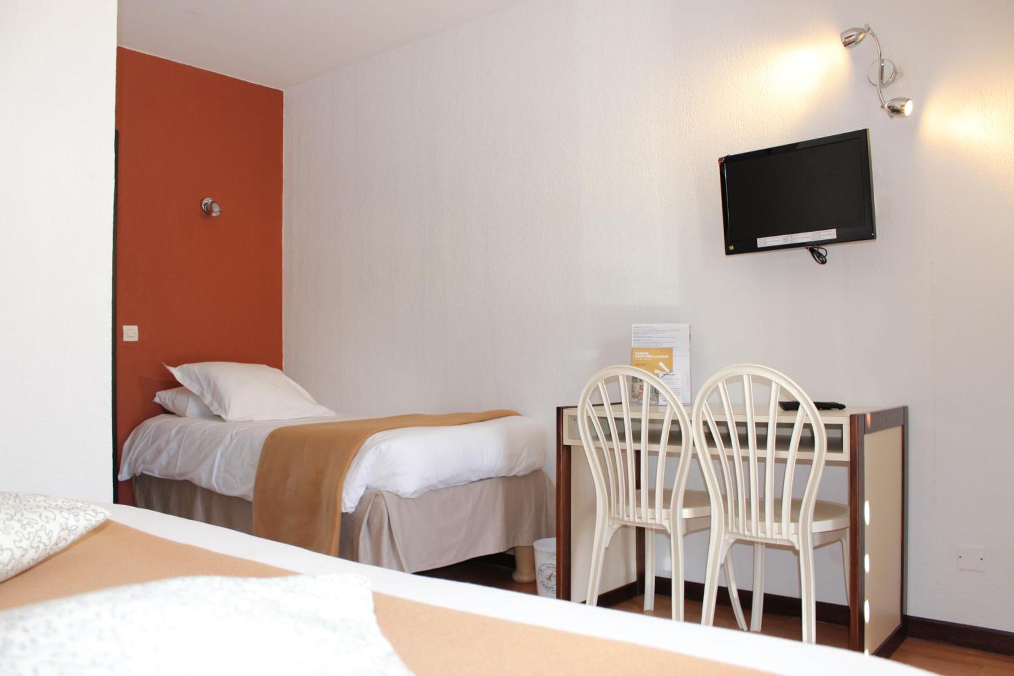 Hotel Les Gabarres Tour-de-Faure Eksteriør billede